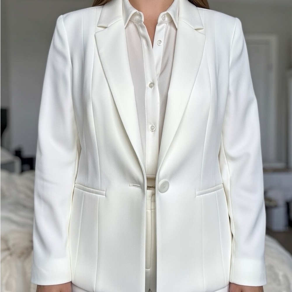 Kasper Stretch Crepe One-Button Blazer in Vanilla Ice -Tailored Fit Size 12
